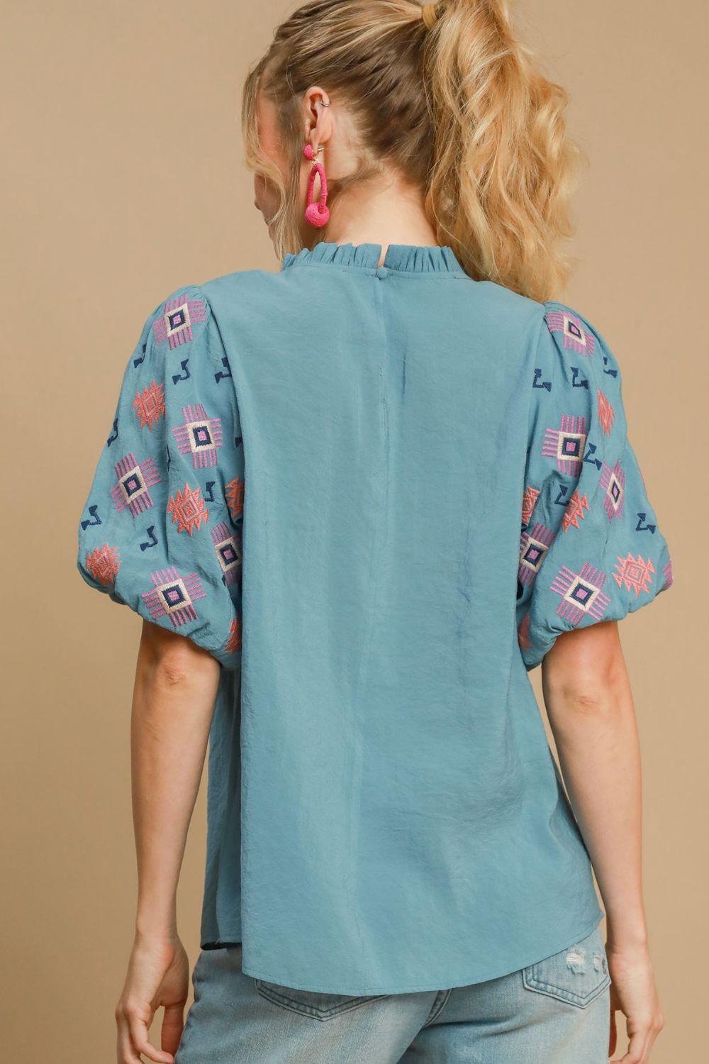 Embroidered Puff Sleeve Top