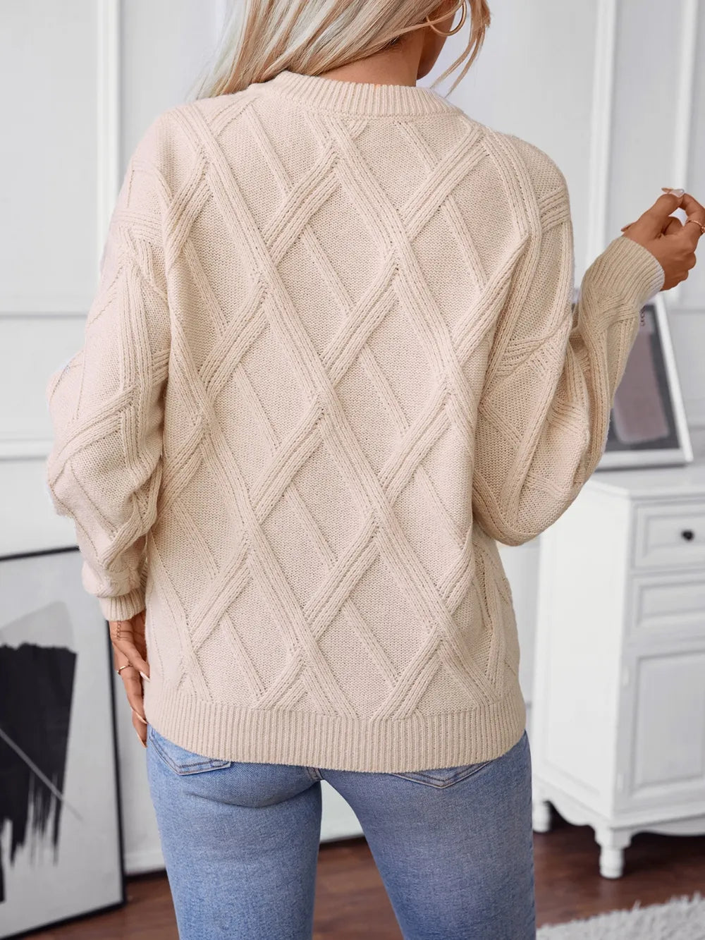 Round Neck Long Sleeve Sweater